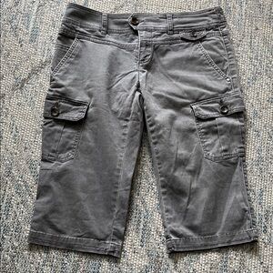 Daughters of the Liberation 8 Cargo Shorts